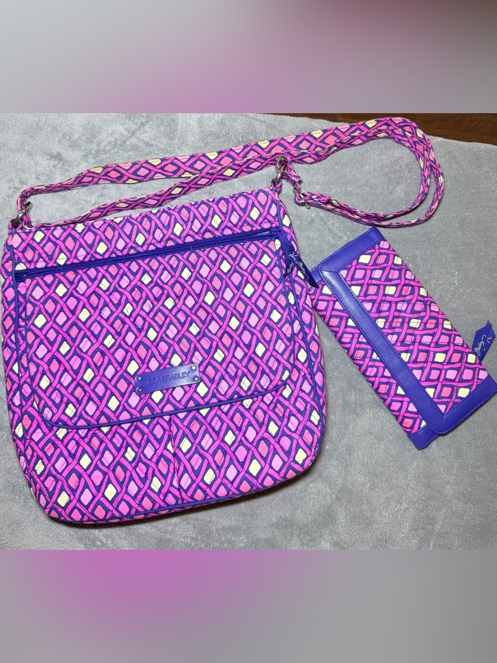 Vera Bradley double zip mailbag with Matching Wallet in Katalina Pink Diamonds